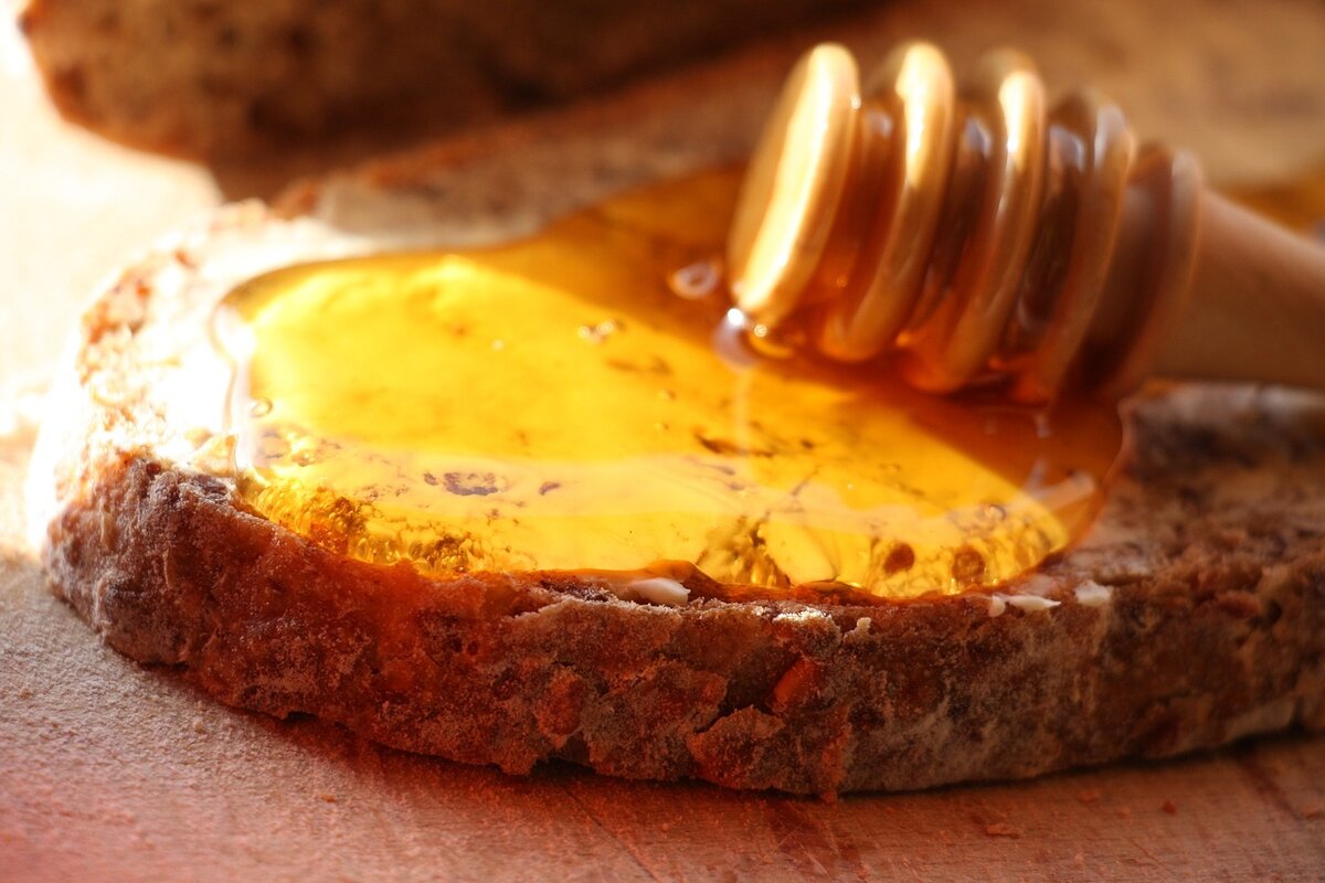 4 benefícios do mel e qual é a quantidade certa de consumir por dia; confira - Imagem: Pixabay