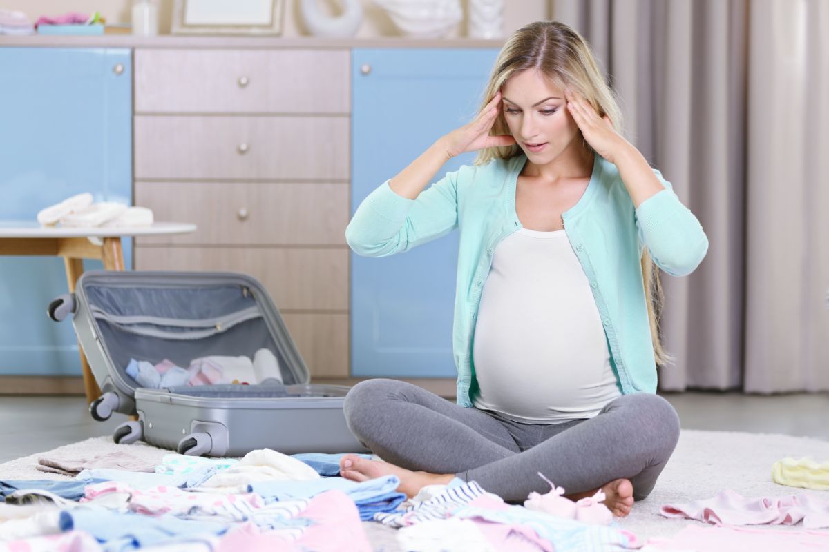 Mala maternidade: quando devo arrumar a bolsa e quais itens não podem faltar - Reprodução Canva