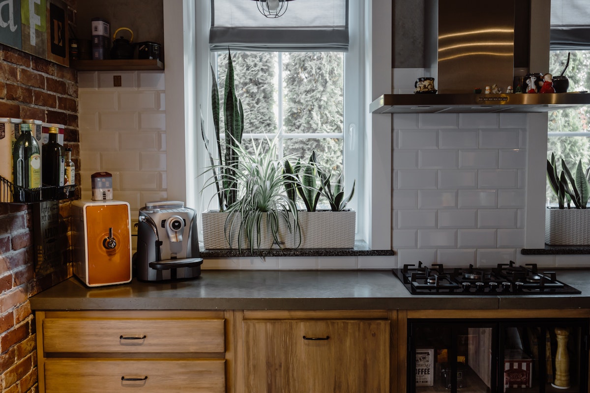 Fogão cooktop: vantagens e desvantagens desse eletrodoméstico na sua cozinha