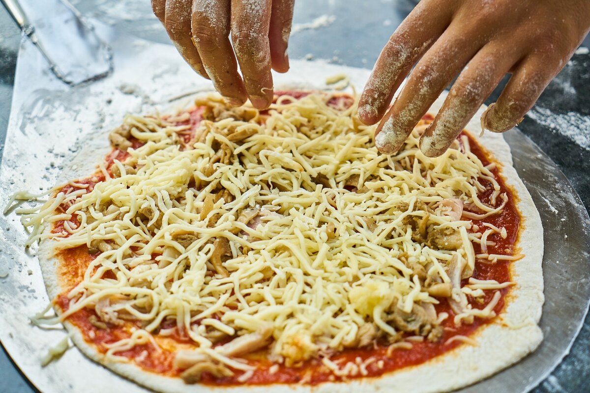 Receita de pizza simples e barata para fazer em casa e aproveitar com a família; confira - Imagem: Pixabay
