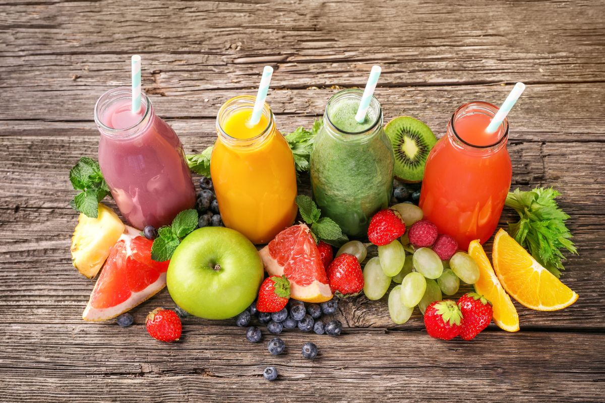 4 receitas de sucos naturais com frutas para consumir sem medo; confira - Reprodução Canva