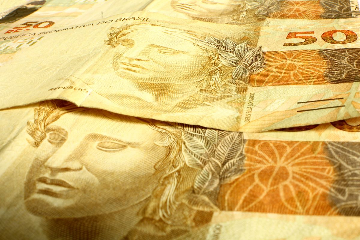 Bolsa Família: benefício pode chegar aos R$ 900 por família; saiba como. Foto: Canva