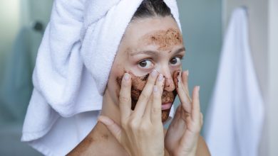 Desvendando os segredos da pele limpa: truques caseiros para minimizar a aparência da acne