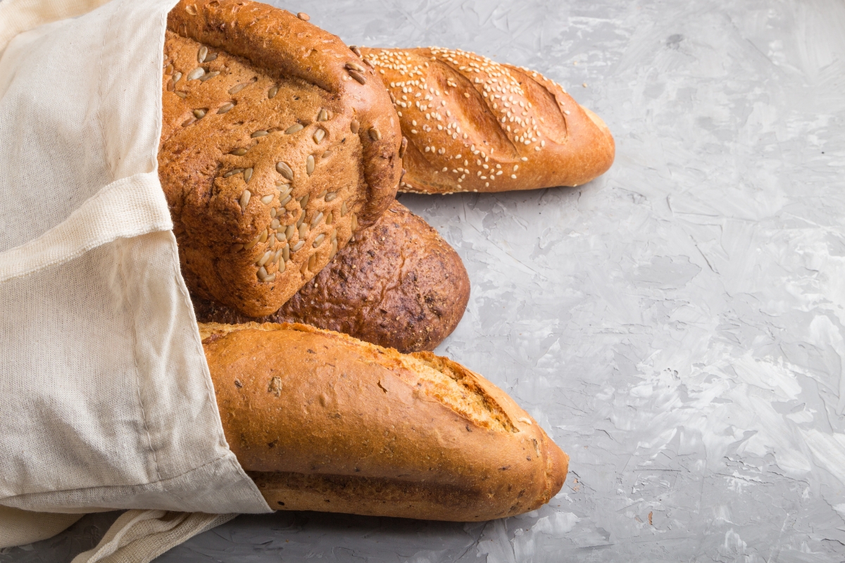 Dicas infalíveis: saiba como conservar pão em perfeito estado com truques caseiros