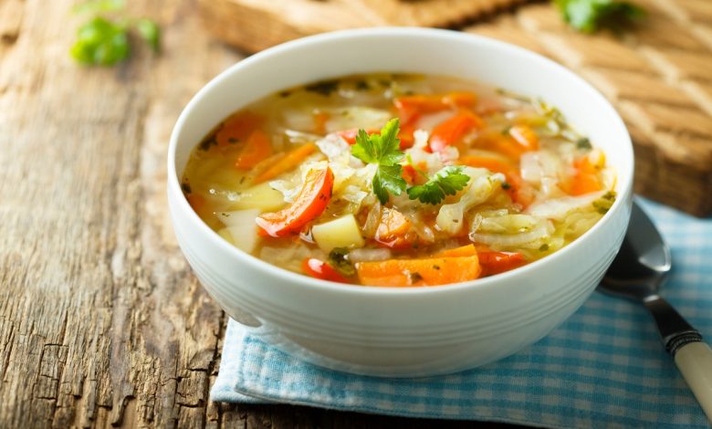 Descubra o segredo da sopa de legumes com carne que vai transformar seu paladar